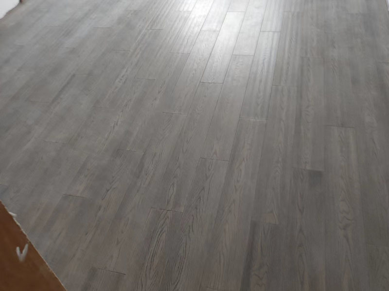 木地板开裂用什么胶结实耐用