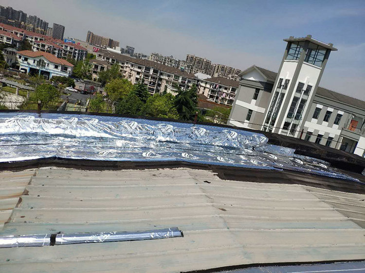重庆屋顶漏水口碑哪家好,重庆屋顶漏水要怎么处理