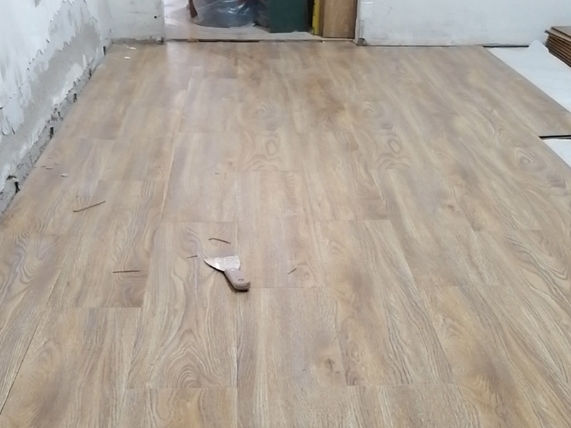 扬州运动地板维修师傅哪里找,扬州拼装地板如何清洗