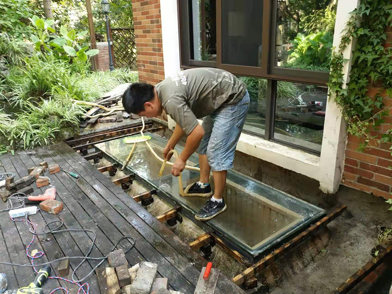 上海房屋漏水维修-上海屋面防水补漏-上海屋顶漏雨处理