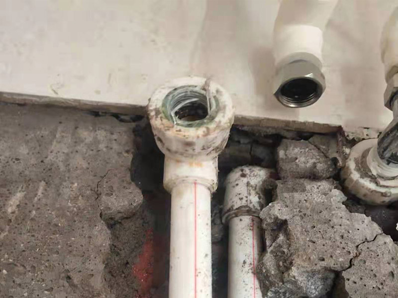 热水器管道漏水维修