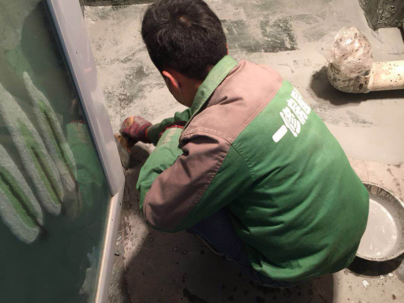 不知道防水做好后怎么做保护层，广州装修公司专业泥工来教你