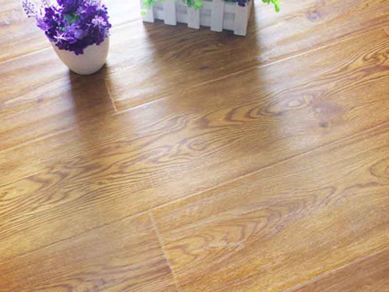 德阳木地板修补的简单办法，地板精油和抛光蜡都很好用