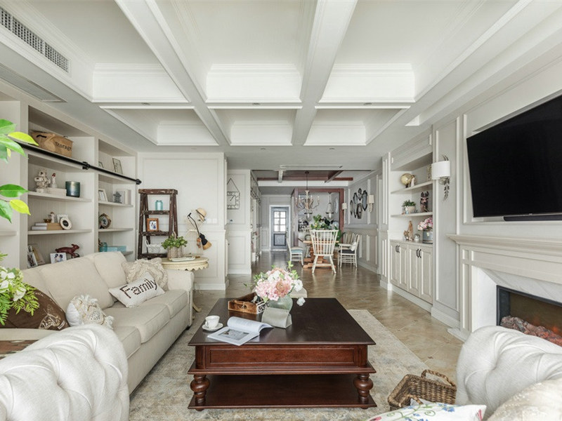 液晶电视灯管怎么拆，求助专业维修师傅